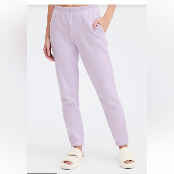 Go-To Slim Sweatpant - Picture 2 of 6